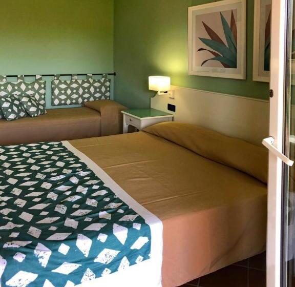 Трехместный Номер Deluxe, Igv Club Baia Samuele