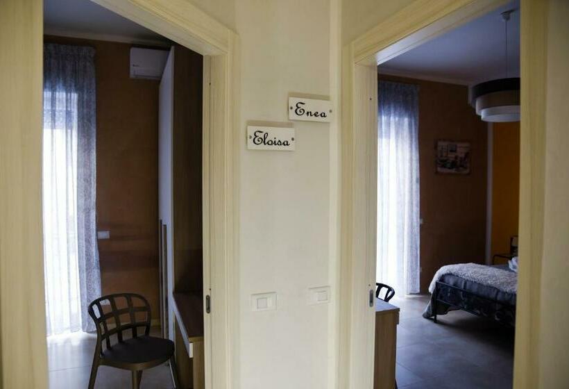 اتاق لوکس با تخت بزرگ, La Corte Di Bismary B&b