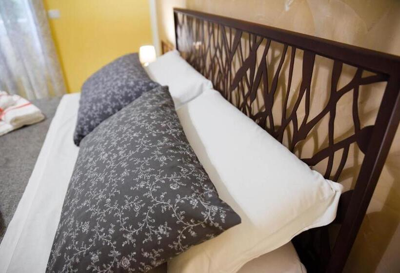 اتاق استاندارد, La Corte Di Bismary B&b