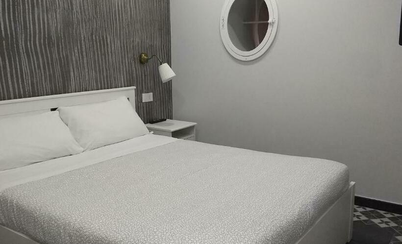 آپارتمان لوکس 1 خوابه, O' Scartellato