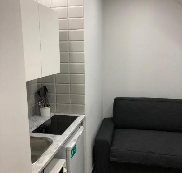 آپارتمان لوکس 1 خوابه, O' Scartellato