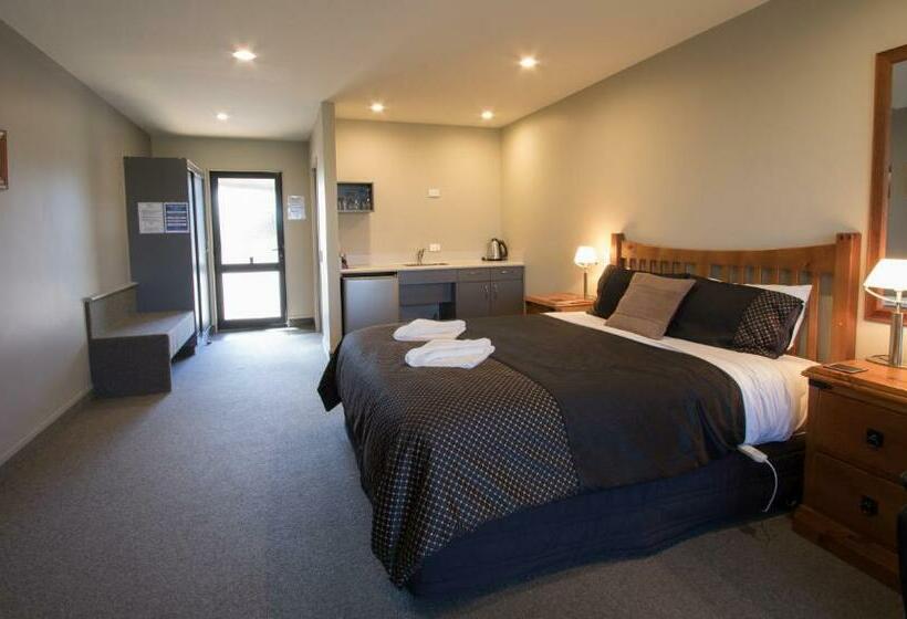 استودیو استاندارد با تخت کینگ, Stations Inn