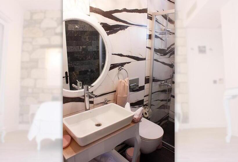 חדר סטנדרט נוף לגינה, Casa Rubi̇no Buti̇k Otel