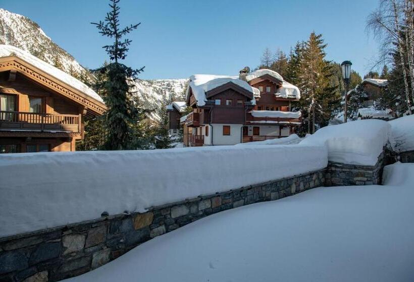 Апартаменты 1 Спальня с Террасой, Manali Lodge By Alpine Resorts