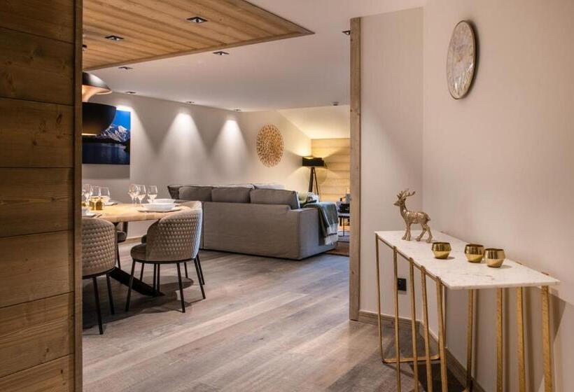 Апартаменты 1 Спальня с Балконом, Manali Lodge By Alpine Resorts