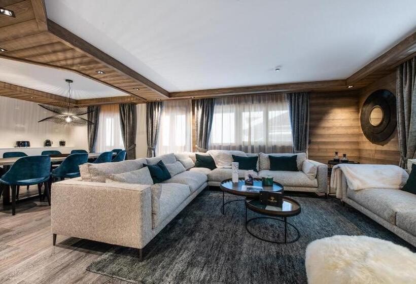 Апартаменты 1 Спальня с Террасой, Manali Lodge By Alpine Resorts
