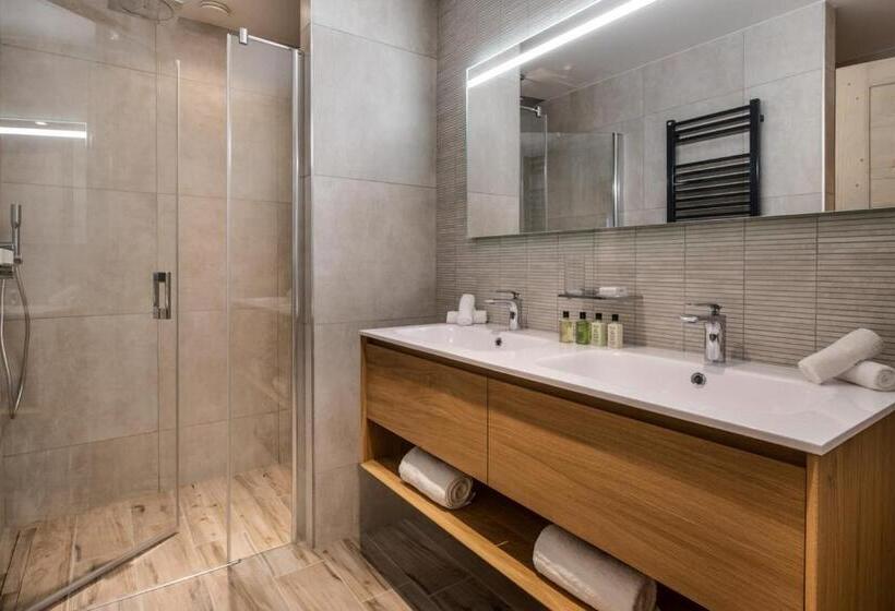 Апартаменты Дюплекс 1 Спальня, Manali Lodge By Alpine Resorts