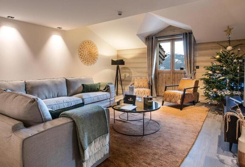 Апартаменты 1 Спальня с Балконом, Manali Lodge By Alpine Resorts
