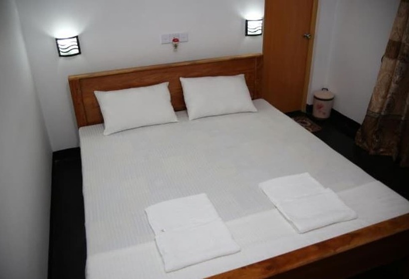 اتاق لوکس, Wildlife Safari House