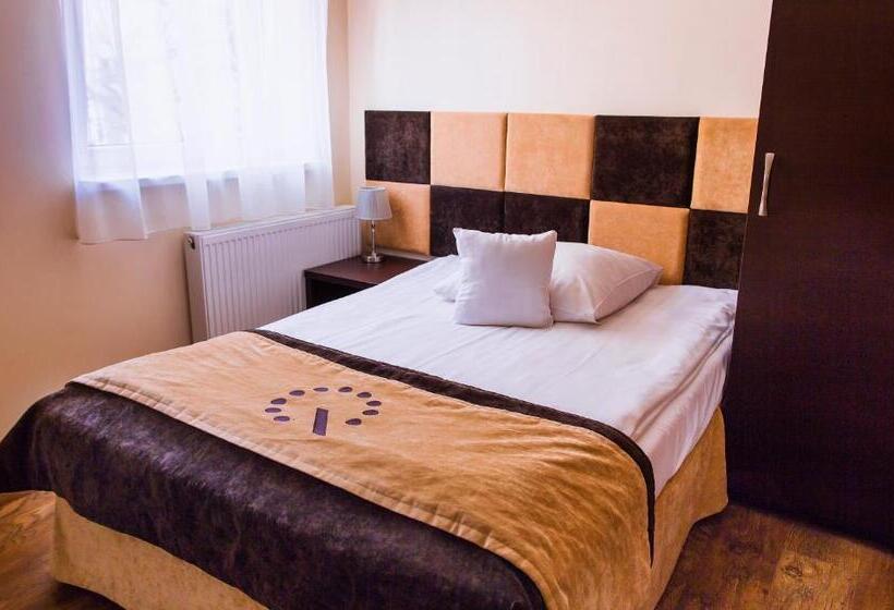 اتاق استاندارد یک نفره, Boutique Hotel S Iii Piłsudskiego