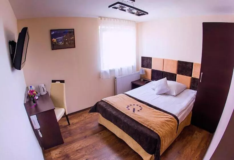 اتاق استاندارد سه نفره, Boutique Hotel S Iii Piłsudskiego