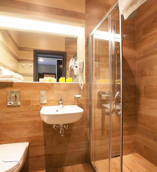 اتاق استاندارد با چشمانداز رودخانه, Bartolomeo