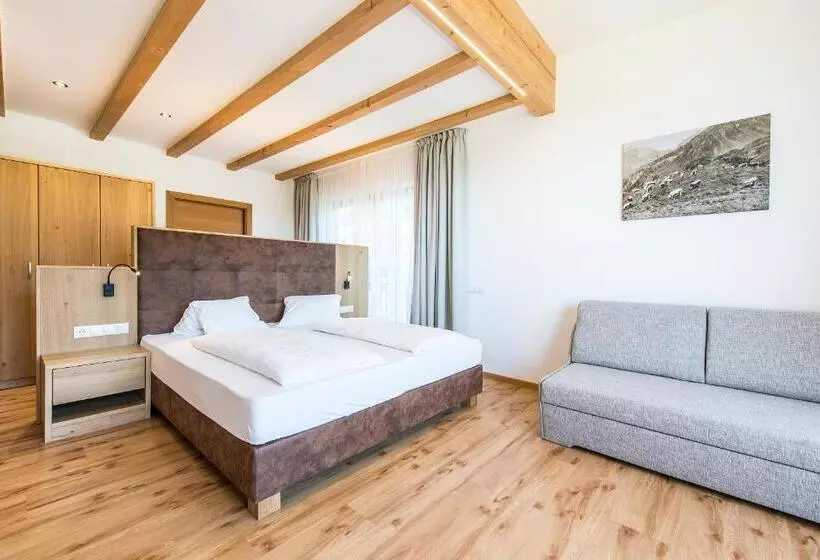 Deluxe-huone Parveke, Garni Ehrenfels
