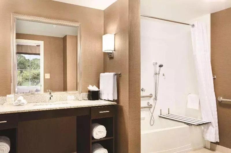 キングサイドベッドのスタンダードワンルーム, Homewood Suites Atlanta Airport North