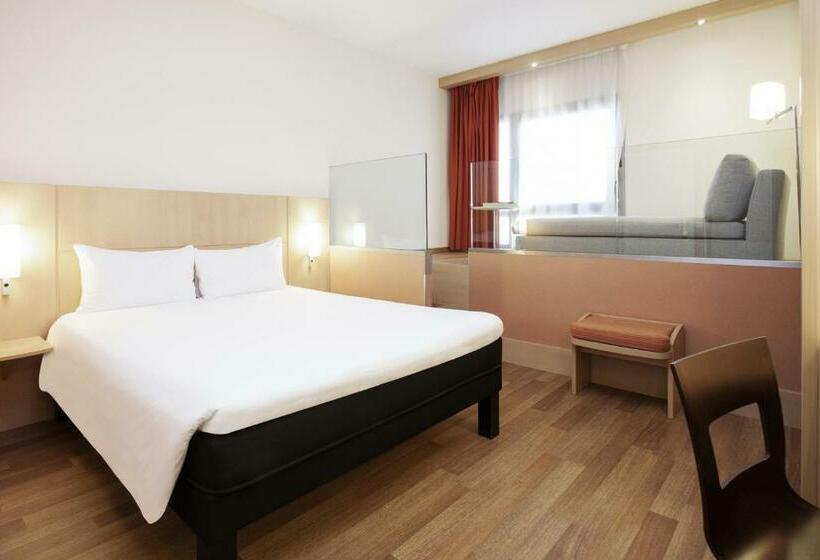 Номер Стандарт, Ibis Sofia Airport