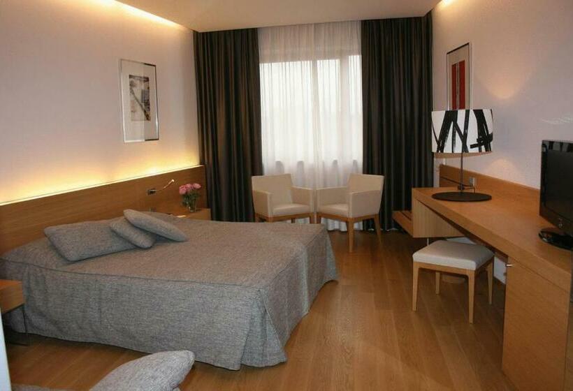 スタンダードルーム, Internazionale