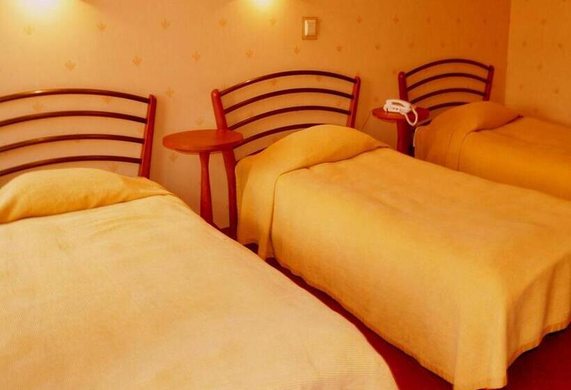 Номер Стандарт Трехместный, Marmułowski