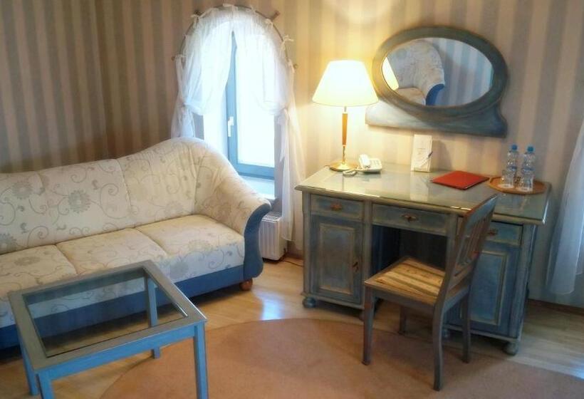 Апартаменты 1 Спальня, Marmułowski