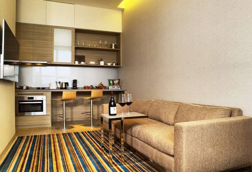 اتاق استاندارد, One Farrer