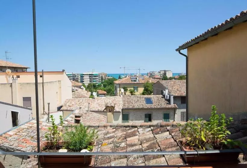 آپارتمان 3 خوابه با چشم‌انداز دریا, Palazzo Rotati