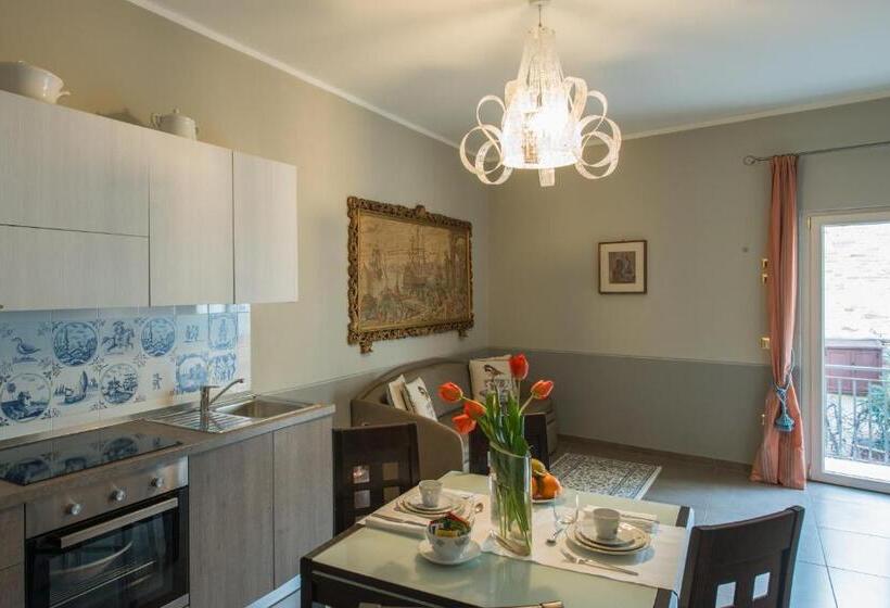 Апартаменты 1 Спальня с Балконом, Palazzo Rotati