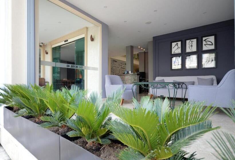 اتاق خانوادگی, The Hotel 48