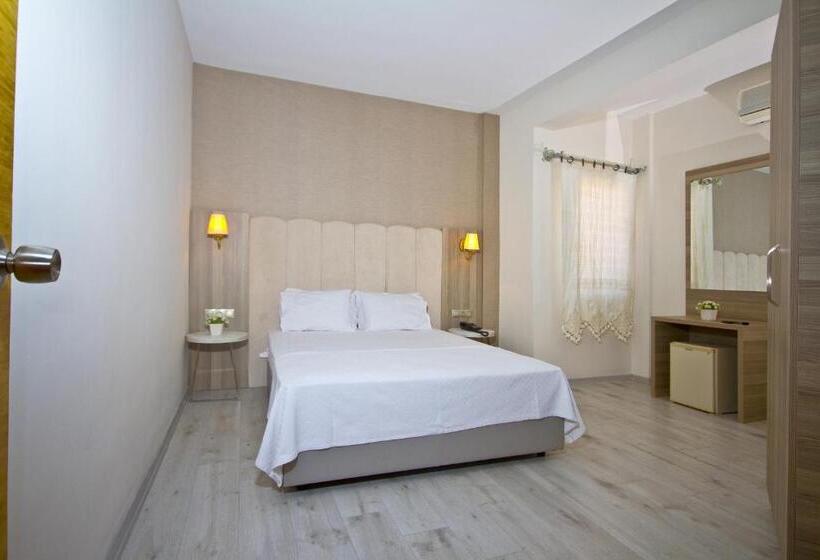 اتاق استاندارد, The Hotel 48