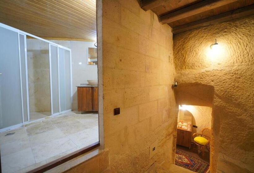 Standardzimmer, View Cave