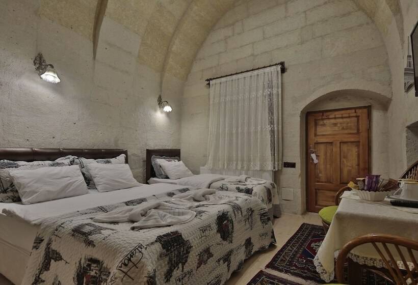 스탠다드 트리플 룸, View Cave