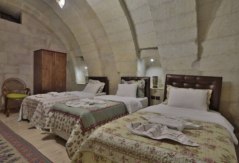 3-Bett-Standardzimmer, View Cave