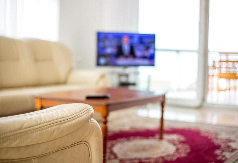 Апартаменты 3 Спальни, Luxury Apartment Hotel Siófok
