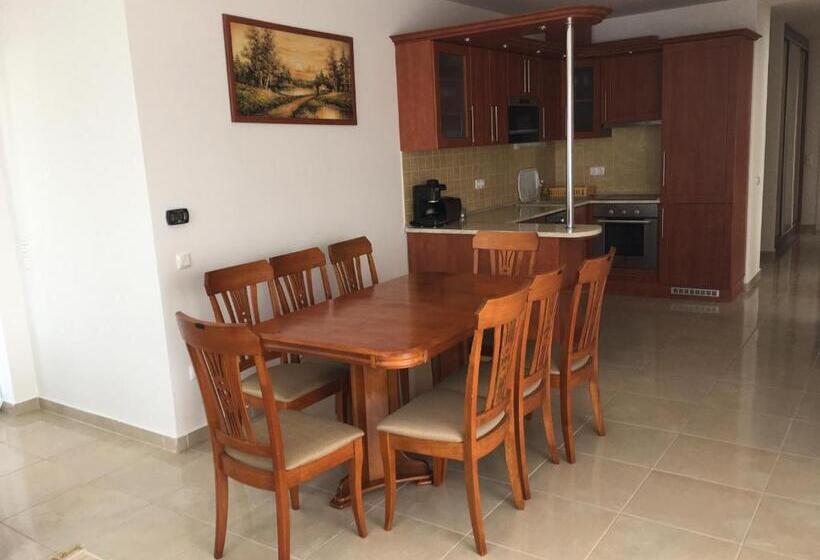 Апартаменты 3 Спальни, Luxury Apartment Hotel Siófok