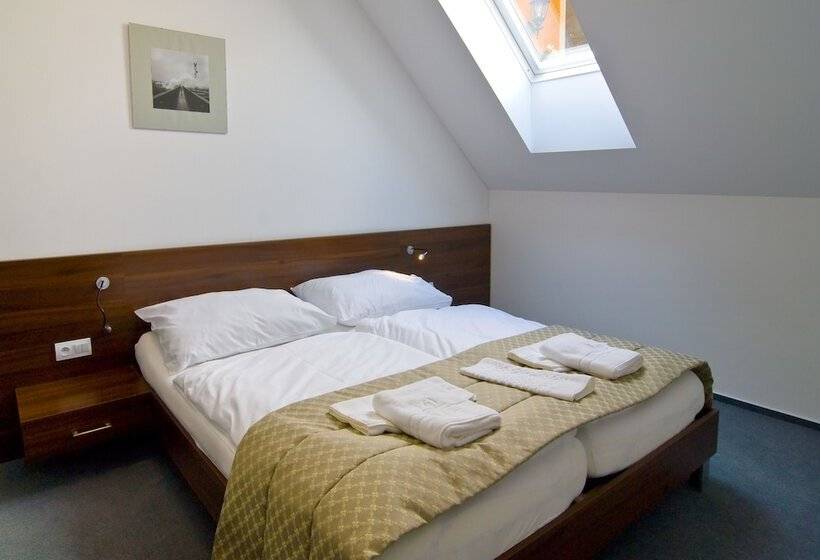 스탠다드 룸, Penzion U Zvonu