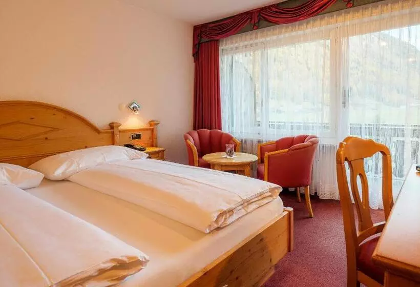 Standardzimmer mit Ausblick, Walliserhof