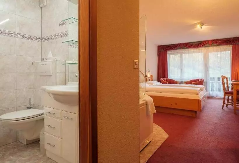 Standardzimmer mit Ausblick, Walliserhof