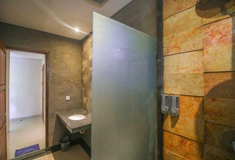 带大床的高级房间, Aji Lodge Bungalow