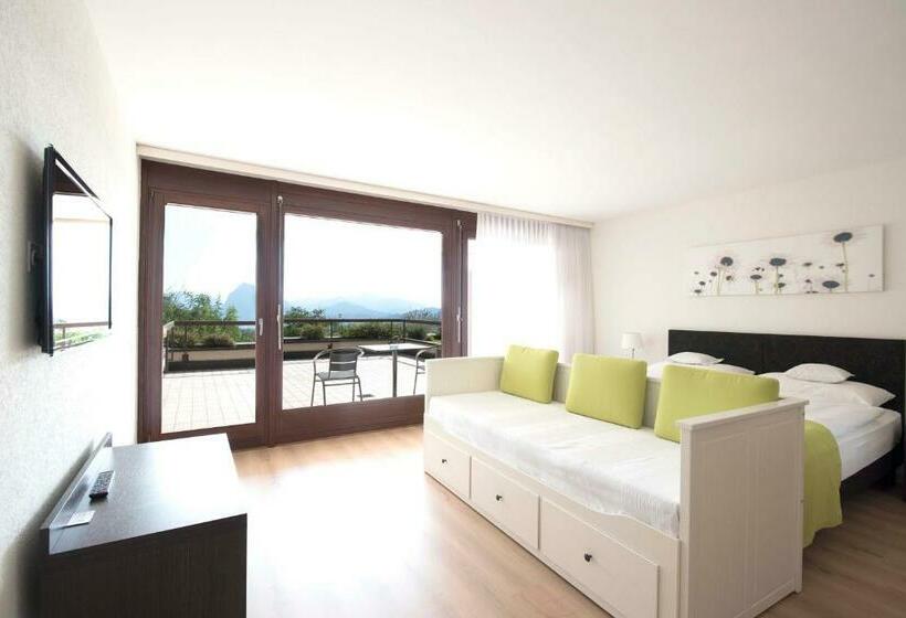 استودیوی استاندارد, Centro Cadro Panoramica