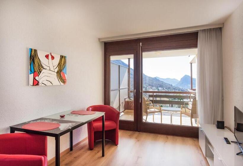 1 Bedroom Apartment Lake View, Centro Cadro Panoramica