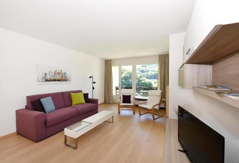 آپارتمان 1 خوابه با چشمانداز باغ, Centro Cadro Panoramica