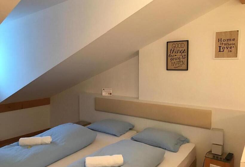 اتاق استاندارد با سرویس بهداشتی مشترک, Argentieri Guesthouse