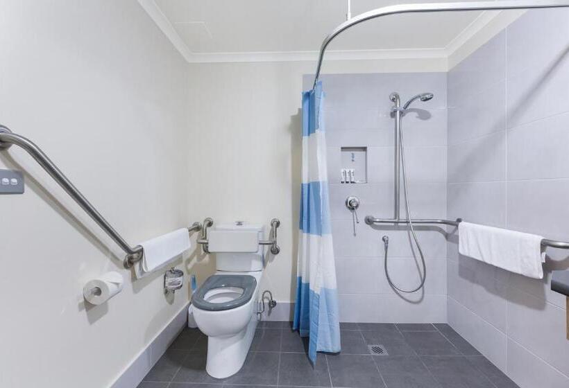 آپارتمان 1 خوابه, Quest Tamworth