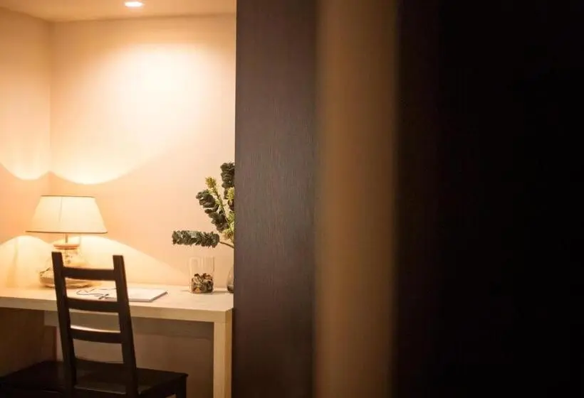 バルコニー付きスタンダードトリプルルーム, B&b Centrale