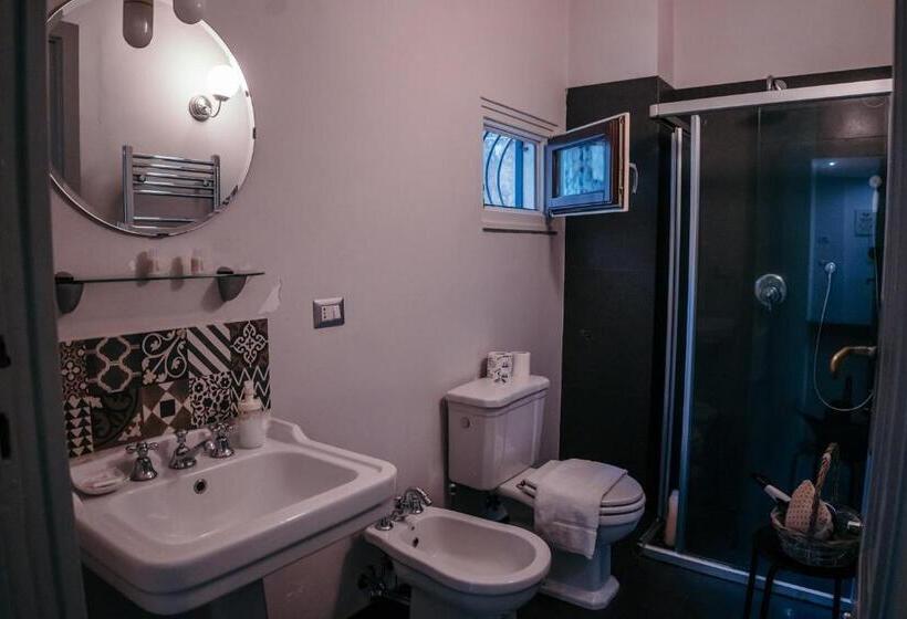 Triple Room Sea View, Elephant's Smile B&b