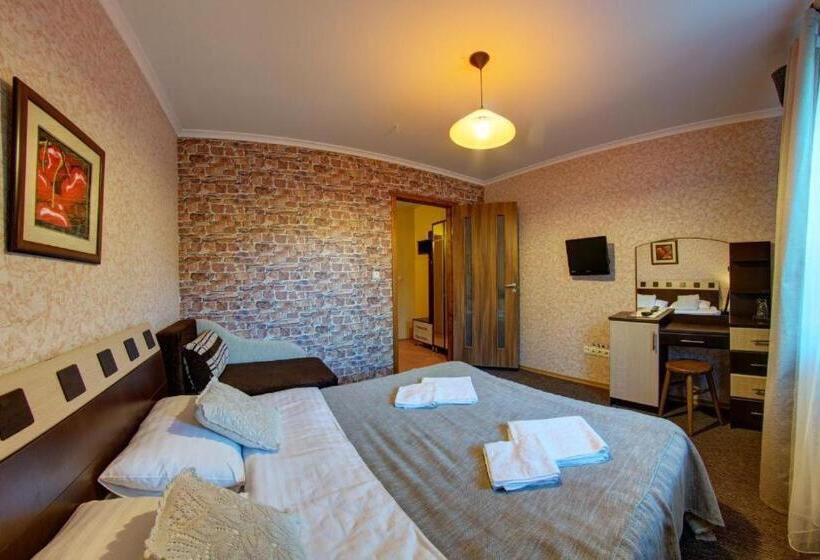 اتاق استاندارد سه نفره, красна поляна Family Club Resorts