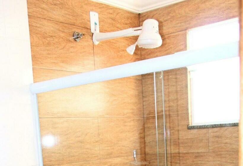 Quarto Estandar, Santo Afonso