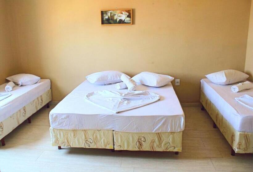 חדר סטנדרט לארבעה, Santo Afonso