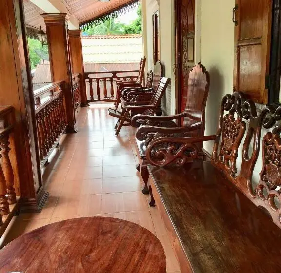 デラックスファミリールーム, Villay Vanh Place House