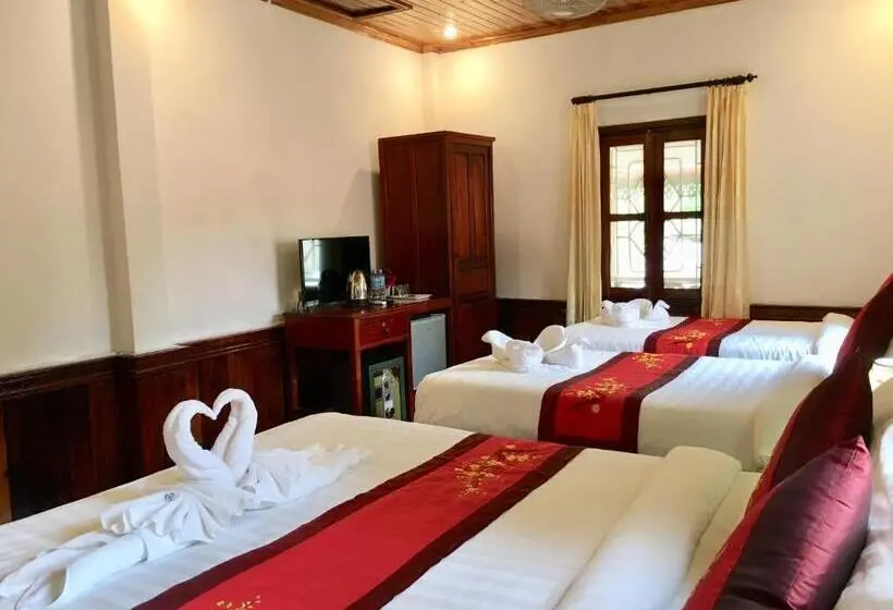 デラックストリプルルーム, Villay Vanh Place House