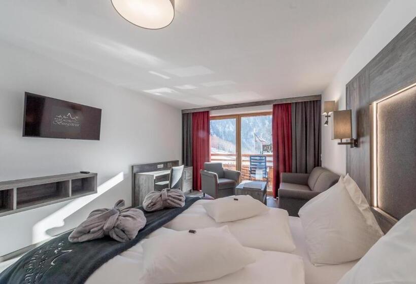 חדר סופריור עם מרפסת, Burgstein   Alpin & Lifestyle