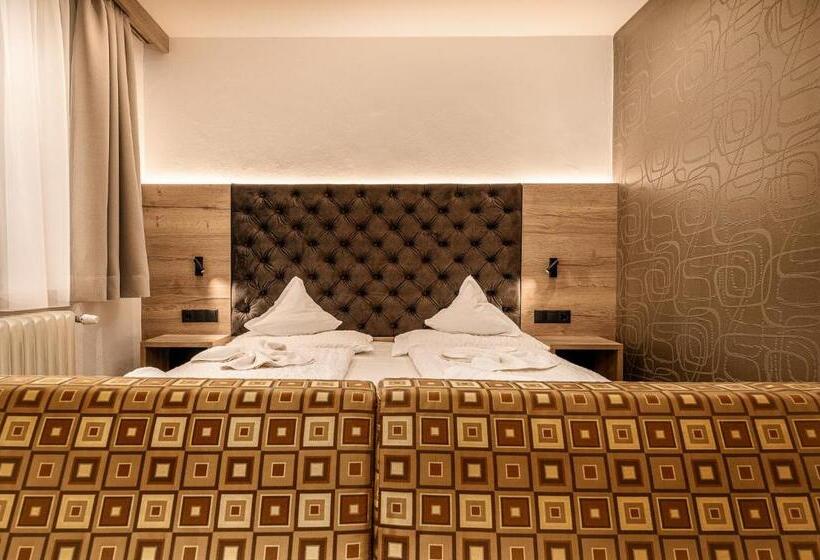 标准间带阳台, Klammer